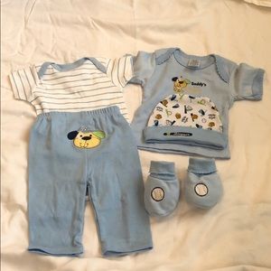 Never been worn outfit, 0-3